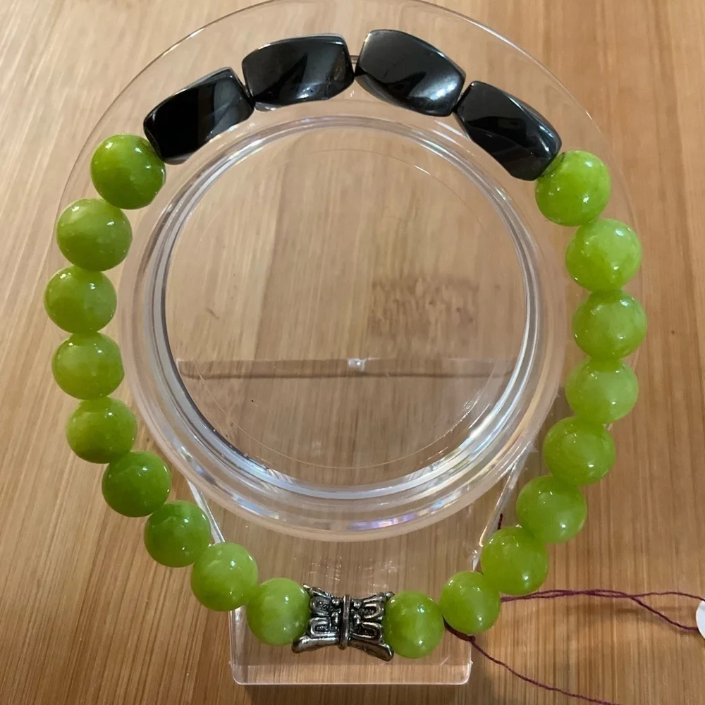 Hand Crafted Beaded Bracelet Gray Green 7” Hematite Gemstone Stretch Gray Lime